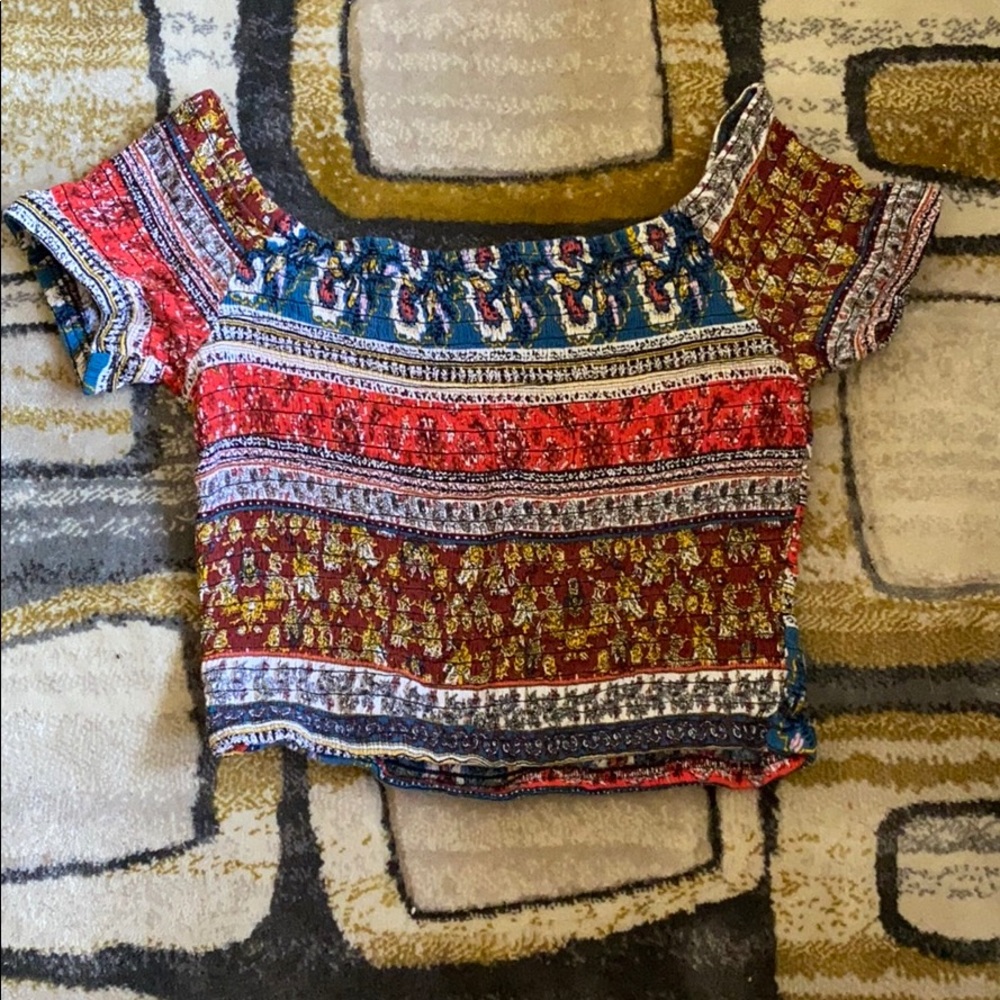Crop top